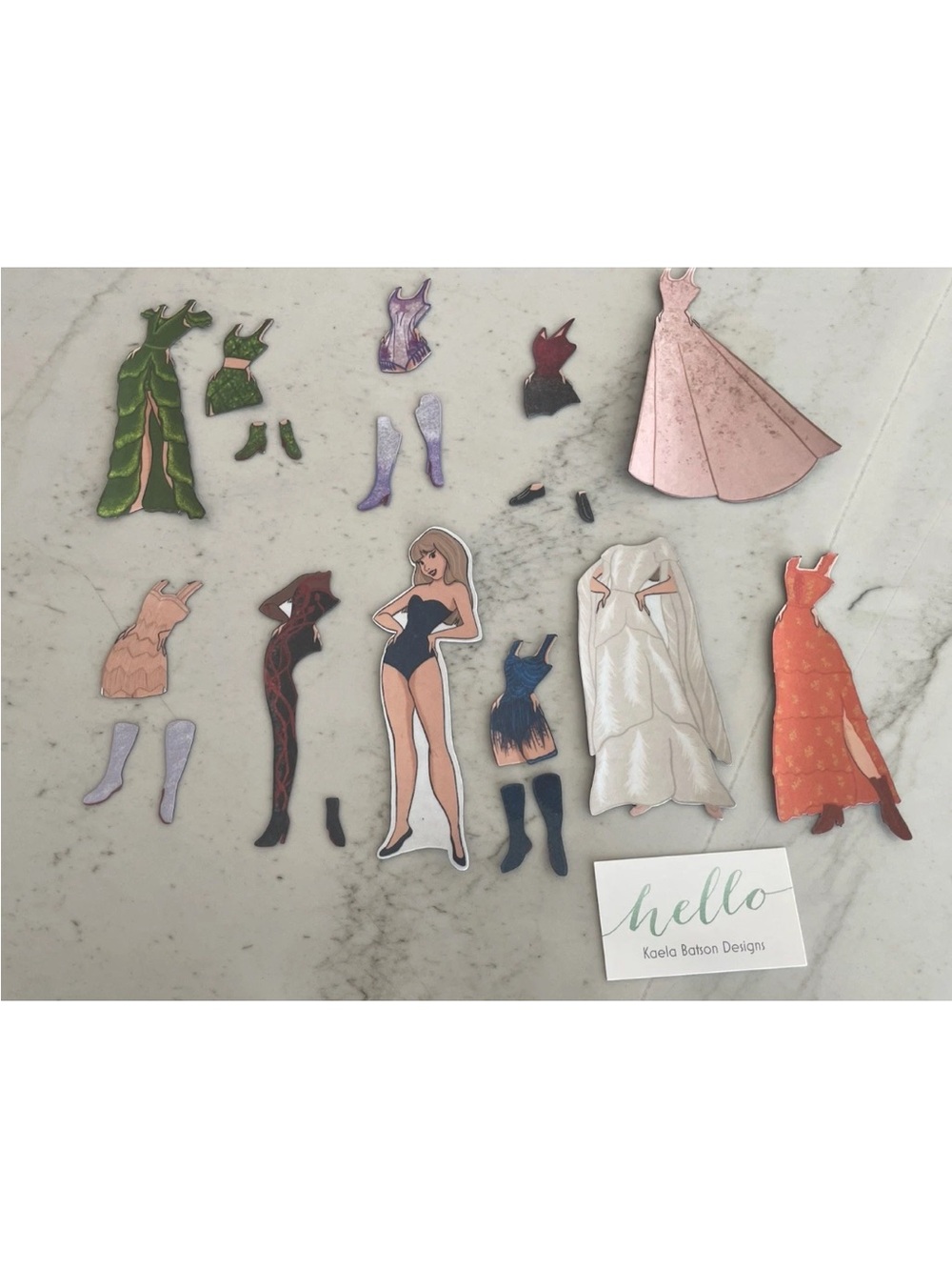 Taylor Swift Magnet Paper Doll Set - Magnet Doll And Eras Tour Outfits! W case!